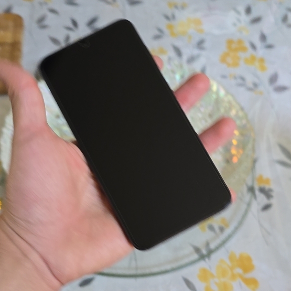 Samsung Galaxy S23 Plus Like New Condition Black (T-Mobile) - Picture 4 of 9